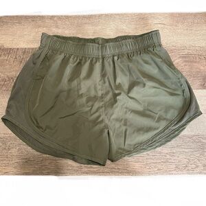 Nike Dri Fit Shorts - NWOT